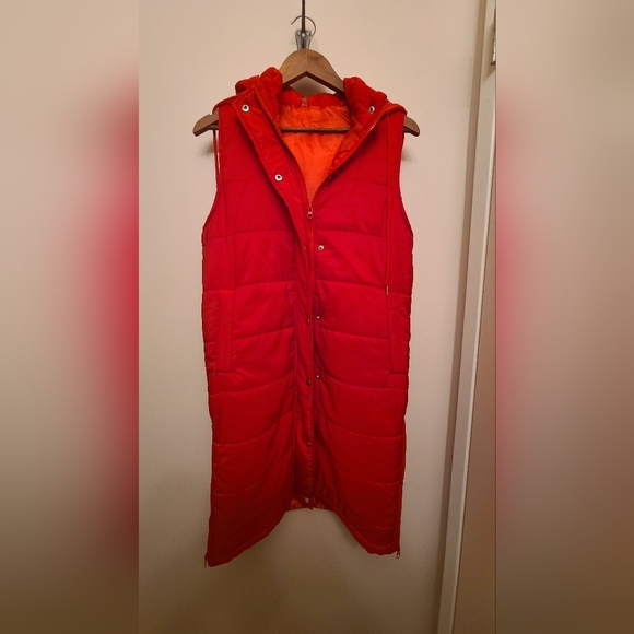 Brand New Long Red Puffer Vest - Picture 1 of 5